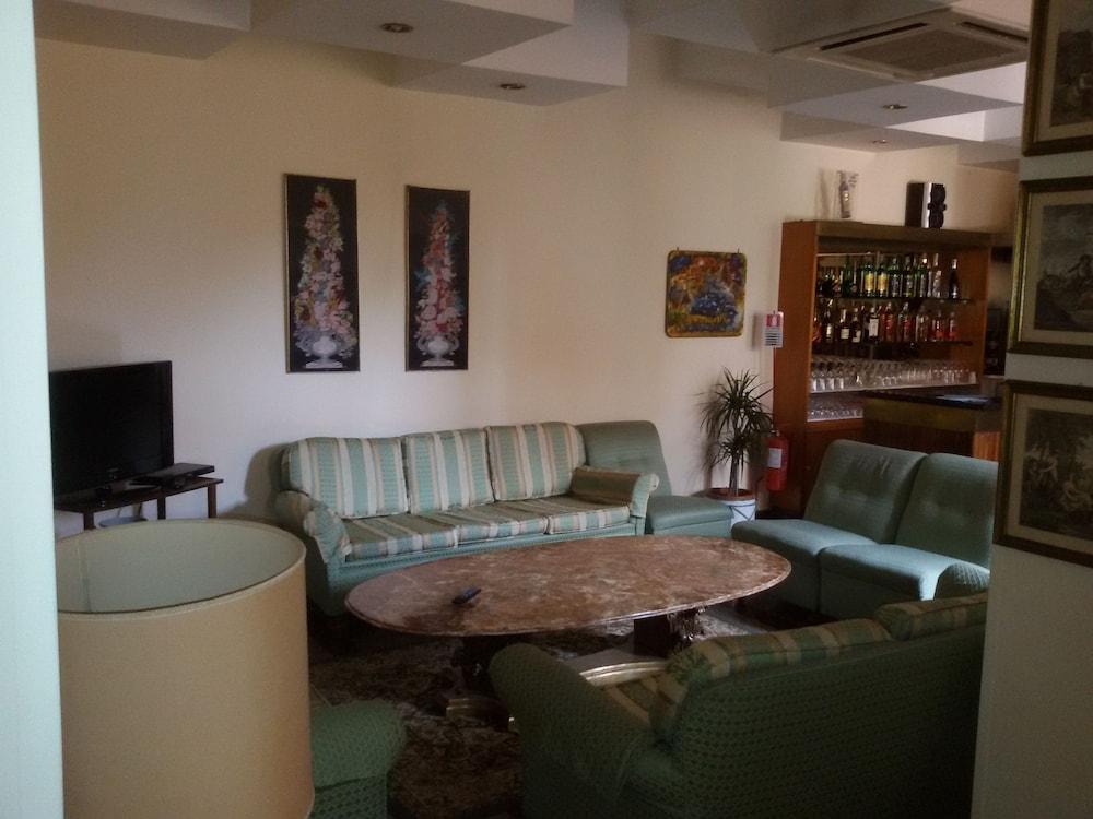 Ipanema Hotel 4*